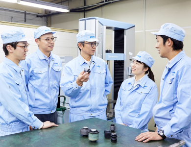 ロアアームブッシュ